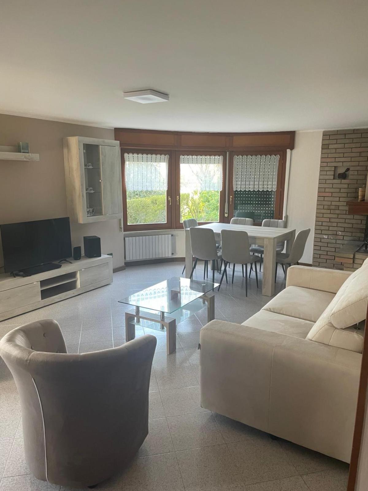 Villa Elena Appartamento In Villa Montinelle Eksteriør billede